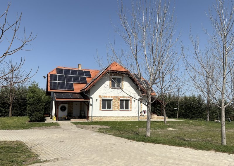 Domaszék Családi ház, Tanya - 290 m2 - Tanya